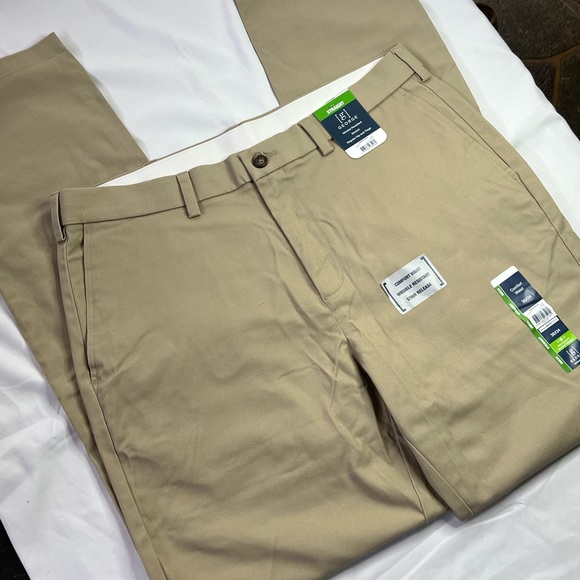 NWT Men’s Khakis - Picture 1 of 6